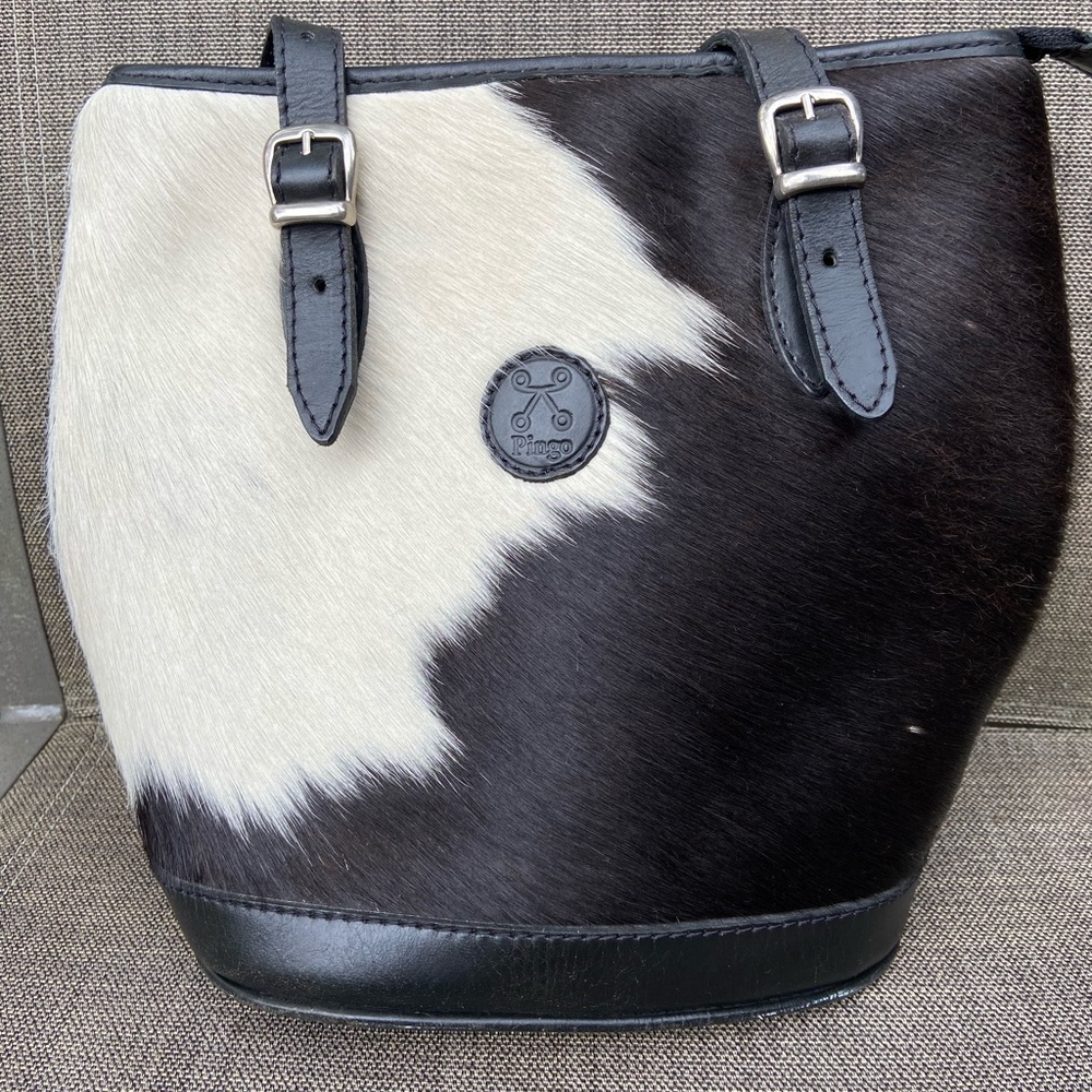 Purse; Pingo cowhide black and white bucket bag.